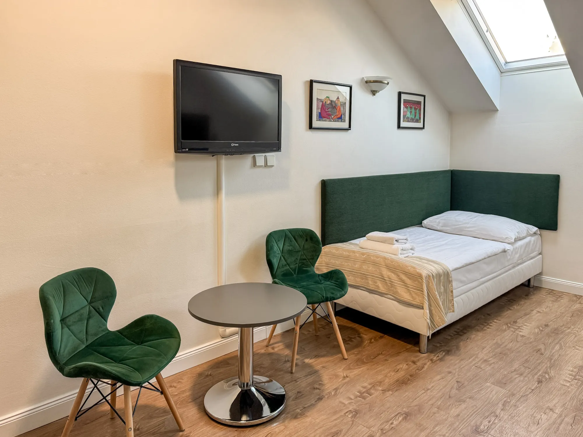 Náhled galerie Střešní pokoj Comfort 5